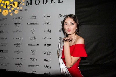 Lara Spajic è la World Top Model 2016